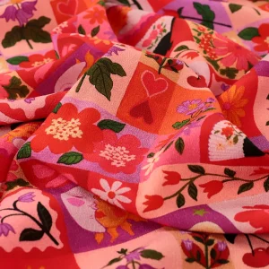 viscose crepe stof bloemen print roze rood lila